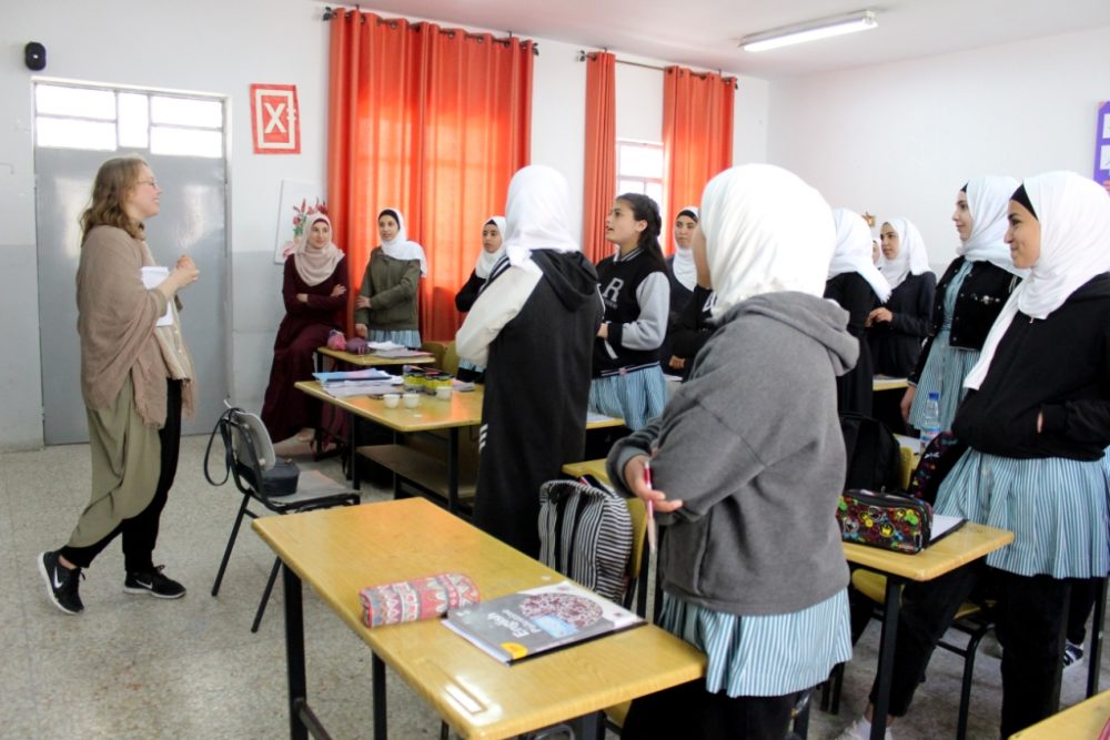 English at Schools in Hebron