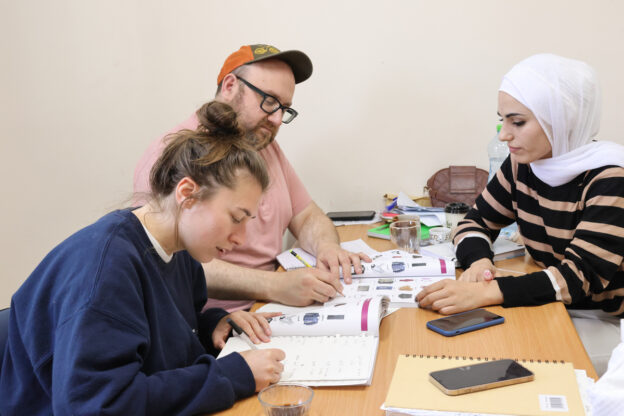 Studying Arabic: A Guide to the Shami (Ammiya) Dialect